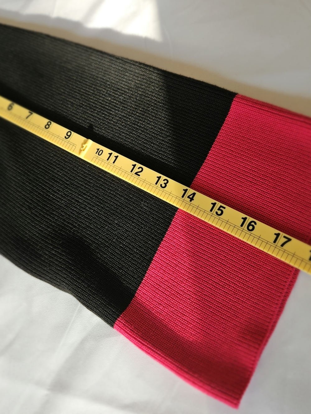 BiBi Colorblock Knit Sweater NWT Medium Tan Pink Black Wool Blend Oversized - Picture 11 of 12